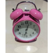 Nostaljik Çalar Saat 16×11 cm Ebatında Zilli Pil ile Çalışan Metal Pembe Masa Saati