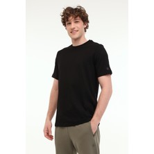 Lumberjack MB CT110 Pm C Nk T-Sh 5fx Siyah Erkek Kısa Kol T-Shirt