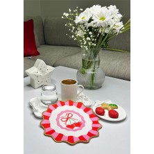 Decofav Pembe Kırmızı Dekoratif Kalp Vişne Tasarımlı Nakış Kenar Kokteyl Peçetesi 1 Adet