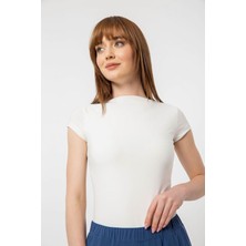 Laranor Bato Kayık Yaka Ay Kol Alttan Çıtçıtlı Bluz Body