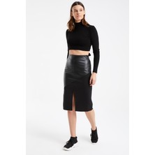 Kadın Şardonlu Suni Deri Detay Yırtmaçlı Kalem Etek