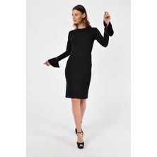 Kadın Bilekte Volan Detay Krep Scuba Elbise