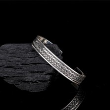 Tesbih Sepetim 925  AyarGümüş Örgü Motifli Erkek Kelepçe Bileklik Modeli