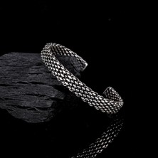 Tesbih Sepetim 925  AyarGümüş Örgü Motifli Erkek Kelepçe Bileklik Modeli