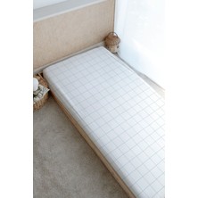 Tuğba Kuğu Baskılı Düz Çarşaf - Pure Baby Serisi - Salopetli Ayıcık