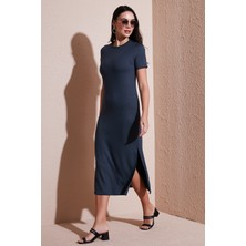 Lela Regular Fit Bisiklet Yaka Yırtmaç Detaylı Midi Elbise Bayan Elbise 5866165