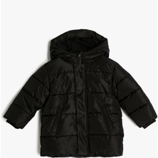 Koton Siyah Kapşonlu Şişme Mont Erkek Çocuk Cep Detaylı Günlük Kullanım İçin