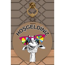 Rug Mood Modern Kapı Süsü Kahverengi Gözlüklü Lama Dış Mekan Kapı Süsü