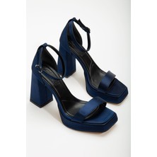 Shemard Matilda Gümüş Saten Platformlu Açık Burunlu Kalın Topuklu Ayakkabı