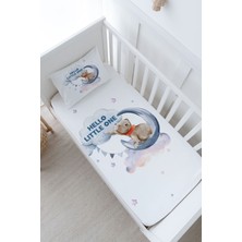 Tuğba Kuğu Bebek Boy Lastikli Çarşaf Seti - Pure Baby Serisi - Aya Uzanan Ayı