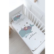 Tuğba Kuğu Bebek Boy Lastikli Çarşaf Seti - Pure Baby Serisi - Balina ve Çocuk