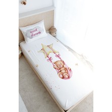 Tuğba Kuğu Tek Kişilik Lastikli Çarşaf Seti - Iconic Serisi - Yıldızda Sallanan Boz Ayı Pembe