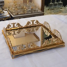 Alya Home Klasik Kulplu Tepsi Altın 47X47 cm