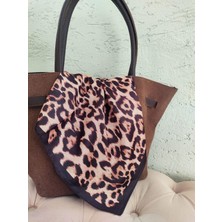 Nehir Kadın Fular 45*45 cm Leopar Desen