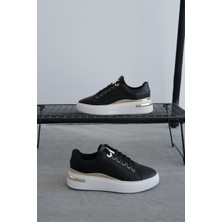 Meral Özgenç Gold Detay Sneaker