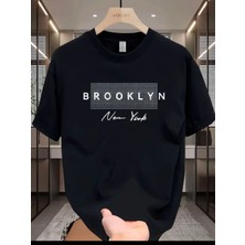 Medinenur Brooklyn Yazı Baskılı Basic T-Sihrt