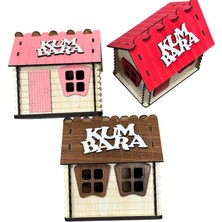 Çatılı Ahşap Ev Kumbara Orta