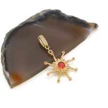 Ajda Charm Çelik Altın Kaplama Kadın Güneş MODEL-CHR-110