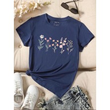 Medinenur Lavanta Desen Baskılı Basic T-Shirt