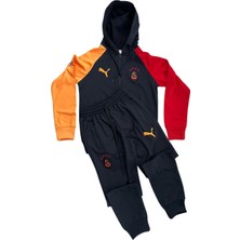 Kısmet Sepeti Siyah Kapüşonlu Rüzgar Geçirmez Kumaş Içi Ince Pamuk Kaplı Sarı Kırmızı Nakış Işlemeli Çocuk Eşofman Takımı