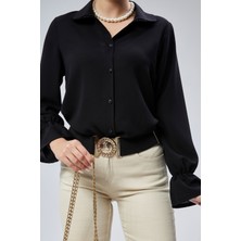 Fumel Kadın Siyah Büzgülü Kol Dantenli Yaka Detaylı Dokuma Gömlek