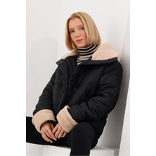 Kadın Yakası ve Kolu Kürk Detay Şişme Mont