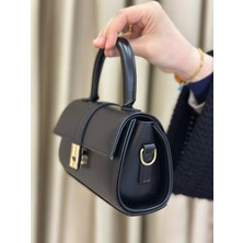 Vellichor Mini Boy Kapaklı Gold Tokalı Çapraz Çanta