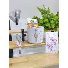 Happy Mountains Flamingo Desenli I Am The Queen Yazılı T Latte Fincanı Kahve Ataş Kahve Kitap Ayracı Hediye Seti