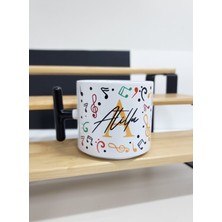 Happy Mountains Isme Özel Kişiye Özel Nota Müzik Temalı Desenli Porselen T Kupa Bardak Latte Fincanı