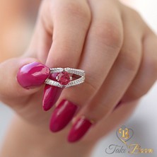 Kırmızı Beyaz Taşlı Tektaş Gümüş Yüzük