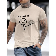Medinenur Plz Use It Detaylı Basic T-Shirt