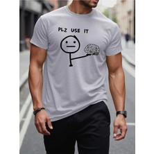 Medinenur Plz Use It Detaylı Basic T-Shirt