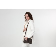 Cacharel Kadın Çapraz Göğüs ve Omuz Çanta