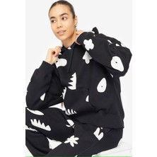 Nike Women's Jordan Artist Series Loose Fit Hoodie Kadın Büyük Beden Kapüşonlu Sweatshirt Siyah Beyaz