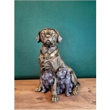 Polyester Anne Köpek ve Yavruları Dekoratif Biblo