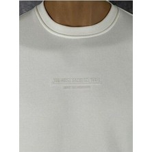 Pamuklu Rahat Kesim Soğuğa Dayanıklı Oversize Beyaz Sweatshirt