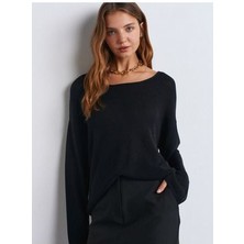 10706 Oval Yaka Yumuşak Dokulu Triko Kazak-Siyah