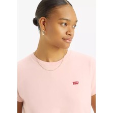 Levi's Levis Bisiklet Yaka Pembe Kadın T-Shirt A4917-0006
