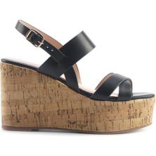 Nine West MONSA 5FX Siyah Kadın Dolgu Topuk Sandalet