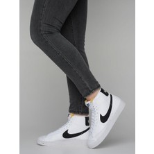 Nike Blazer Mid '77 Next Nature  Kadın Beyaz Deri Spor Ayakkabı DO1344-101