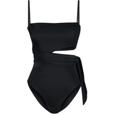 Ersefa Kadın Moda Atma Kap Askılı Brief Yaka Siyah Straplez Cut Out Pencereli Regular Mayo