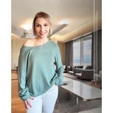 Naturel Yaka Oversize Ince Triko Mint Yeşili