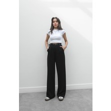 Siyah Heche Pileli Kemerli Pantolon