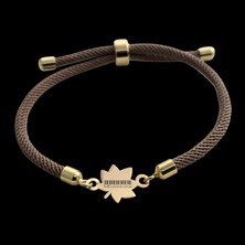 14 Ayar Altın Plakalı Özel Yaprak Figürlü, Kahverengi Örgülü Det Ayıyla Piyano Bilekliği, Sanatsal Bir Dokunuşla Gençlere ve Ergenlere Özel Zarif Bir Hediye!