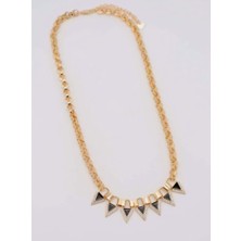 Sparkle Accessories Vip Serisi Zirkon Taşlı Siyah Üçgen Detaylı Kolye
