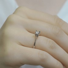 0.30 Karat Pırlanta Tektaş Yüzük
