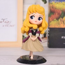 Pintimasu 2021 Yenı Q Posket Sevimli Büyük Gözler Aurora Rapunzel Kar Beyaz Elsa Pvc Anime Bebekler Koleksiyon S Versiyonu Model Oyuncak Doğum Günü Hediyesi (Yurt Dışından)
