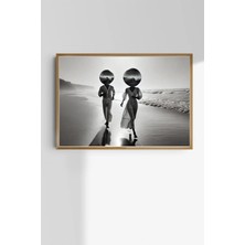Taranist Poster Disco Ball Lovers Siyah Beyaz Sahilde Sevgililer