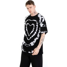 Yıkamalı Kalp Desenli Oversize Unisex Tişört