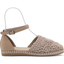 Pandora Moda Y25.82.221 Kadın Hasır Sandalet Krem